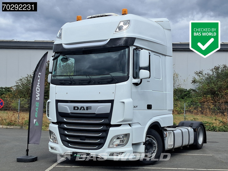 DAF XF 530 4X2 Mega SSC Retarder Hebesattel ACC Euro 6 - وحدة جر: صورة 1 DAF XF 530 4X2 Mega SSC Retarder Hebesattel ACC Euro 6 - وحدة جر: صورة 1