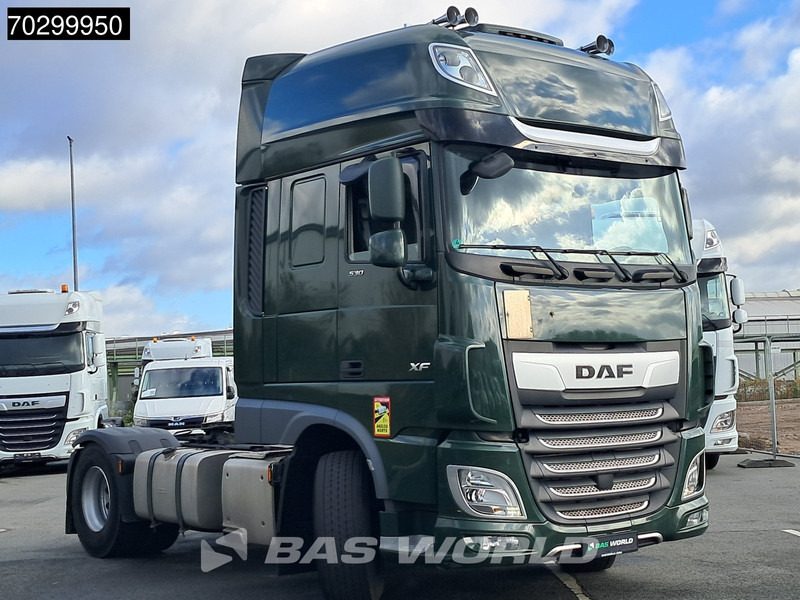 DAF XF 530 4X2 SSC Retarder 2xTanks ACC Standklima Euro 6 - وحدة جر: صورة 3 DAF XF 530 4X2 SSC Retarder 2xTanks ACC Standklima Euro 6 - وحدة جر: صورة 3
