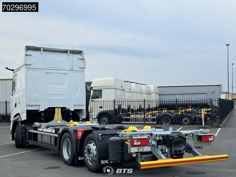 DAF XG 480 6X2 NEW! Lift+steering Axle BDF Maxi 1020 - 1320 Automatic Euro 6 - شاحنات الحاويات / جسم علوي قابل للتغيير شاحنة: صورة 2 DAF XG 480 6X2 NEW! Lift+steering Axle BDF Maxi 1020 - 1320 Automatic Euro 6 - شاحنات الحاويات / جسم علوي قابل للتغيير شاحنة: صورة 2