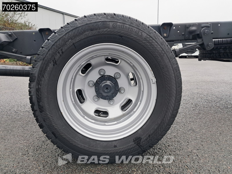 جديدة شاحنة التوصيل Iveco Daily 35C21 Neu! 3.0L 2025-Modell Automatik 210PS Radstand 410 Fahrgestell Doppelbereifung LED ACC Klima Euro6 Chassis A/C: صورة 9 جديدة شاحنة التوصيل Iveco Daily 35C21 Neu! 3.0L 2025-Modell Automatik 210PS Radstand 410 Fahrgestell Doppelbereifung LED ACC Klima Euro6 Chassis A/C: صورة 9