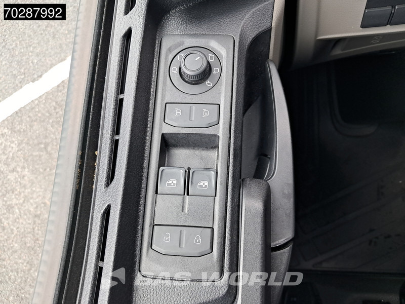 شاحنة مقفلة MAN TGL 12.250 4X2 12tonner LOW Mileage! 1500kg Ladebordwand Automatic Euro 6: صورة 16