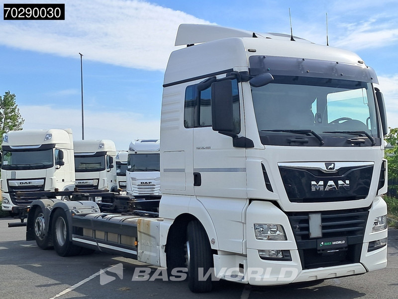 MAN TGX 26.460 6X2 BDF Liftaxle Automatic Retarder ACC Euro 6 - شاحنات الحاويات / جسم علوي قابل للتغيير شاحنة: صورة 3 MAN TGX 26.460 6X2 BDF Liftaxle Automatic Retarder ACC Euro 6 - شاحنات الحاويات / جسم علوي قابل للتغيير شاحنة: صورة 3
