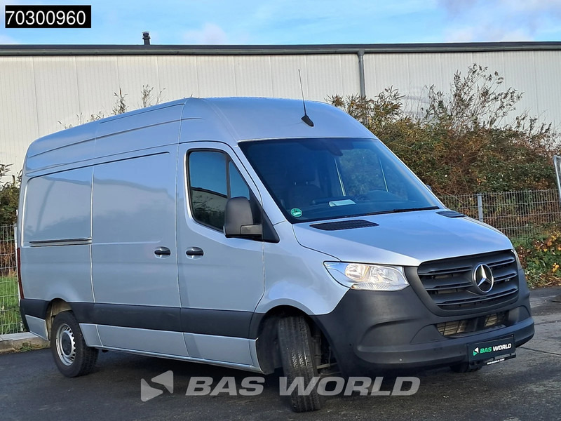 Mercedes-Benz Sprinter 315 CDI Automatik L2H2 150PS Klima Kamera Parksensoren MBUX CarPlay Euro6 L2 A/C - فان المدمجة: صورة 2 Mercedes-Benz Sprinter 315 CDI Automatik L2H2 150PS Klima Kamera Parksensoren MBUX CarPlay Euro6 L2 A/C - فان المدمجة: صورة 2