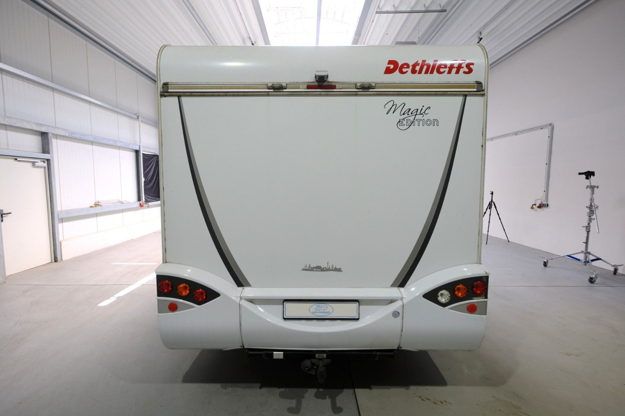 Dethleffs T 001 Magic Edition White/Einzelbetten/Solar - موتر هوم شبه متكامل: صورة 3 Dethleffs T 001 Magic Edition White/Einzelbetten/Solar - موتر هوم شبه متكامل: صورة 3