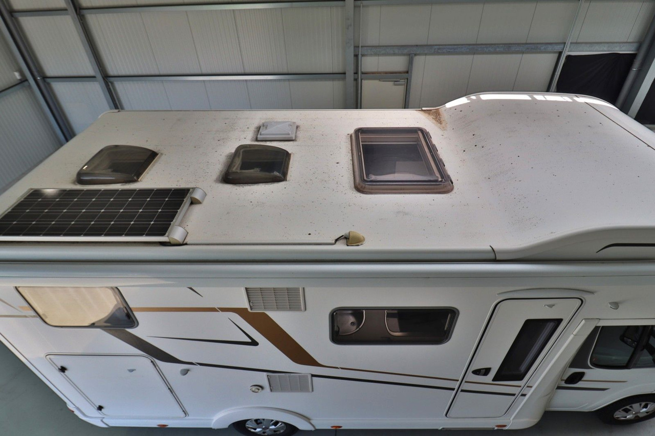 Eura Mobil Activa One 690 HB/Festbett/Garage/Klima/Solar - موتر هوم سقف عالي: صورة 4 Eura Mobil Activa One 690 HB/Festbett/Garage/Klima/Solar - موتر هوم سقف عالي: صورة 4