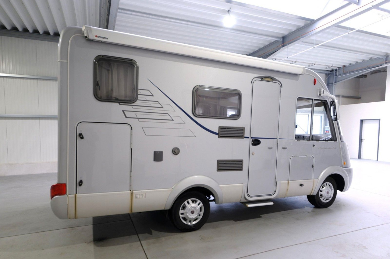 HYMER / ERIBA / HYMERCAR B 504 CL / Hubbett / Festbett / Garage - موتر هوم متكامل: صورة 5 HYMER / ERIBA / HYMERCAR B 504 CL / Hubbett / Festbett / Garage - موتر هوم متكامل: صورة 5