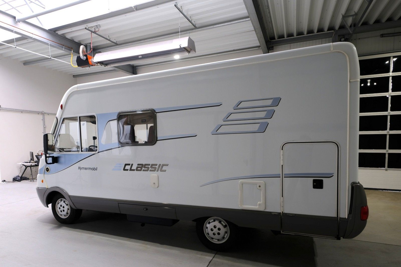 HYMER / ERIBA / HYMERCAR B 504 Classic/1.Hand/Festbett+Hubbett/Markise - موتر هوم متكامل: صورة 4 HYMER / ERIBA / HYMERCAR B 504 Classic/1.Hand/Festbett+Hubbett/Markise - موتر هوم متكامل: صورة 4