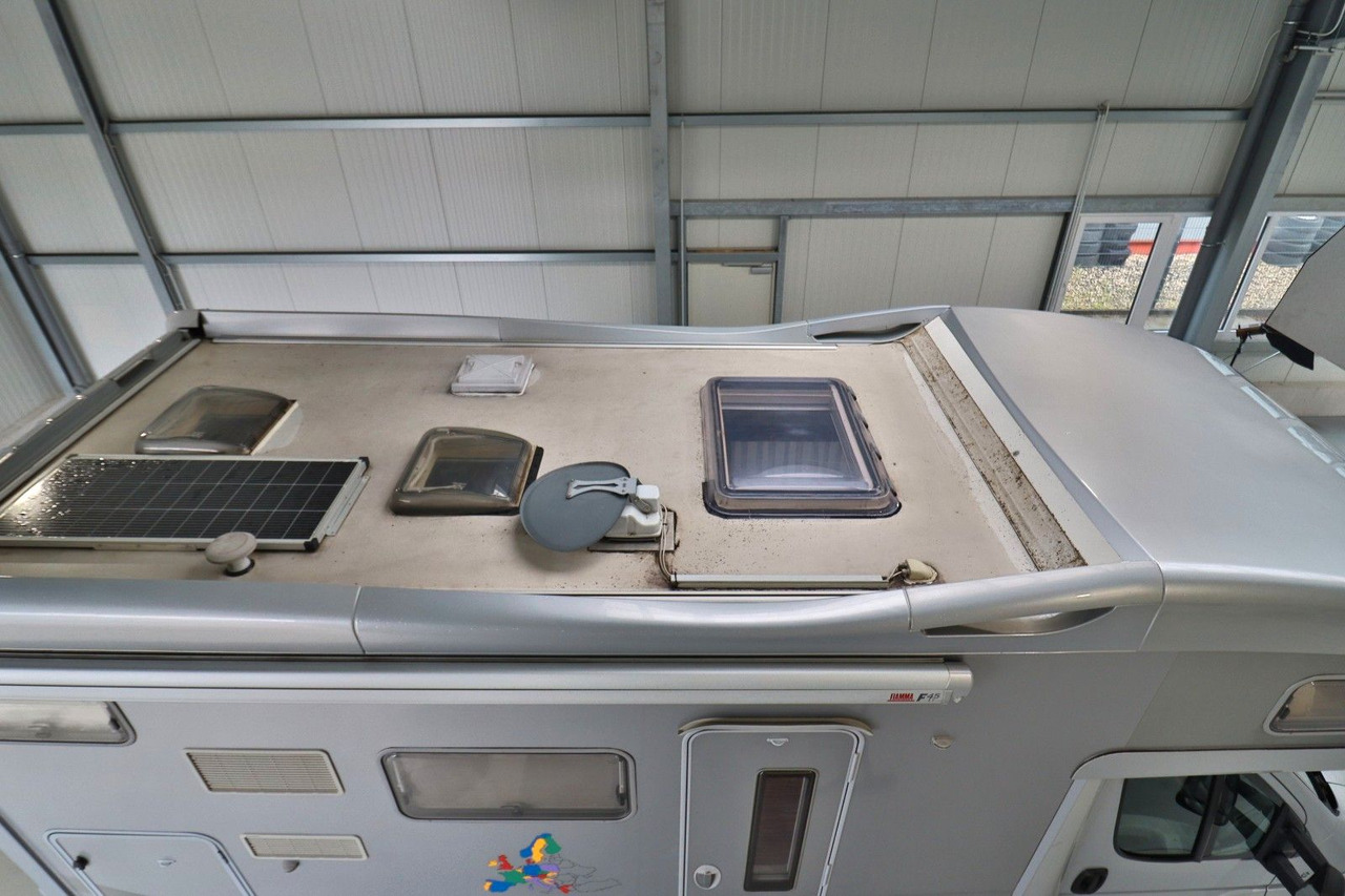 Karmann Ontario 670 VB / Etagenbetten / Solar / Markise - موتر هوم سقف عالي: صورة 4 Karmann Ontario 670 VB / Etagenbetten / Solar / Markise - موتر هوم سقف عالي: صورة 4