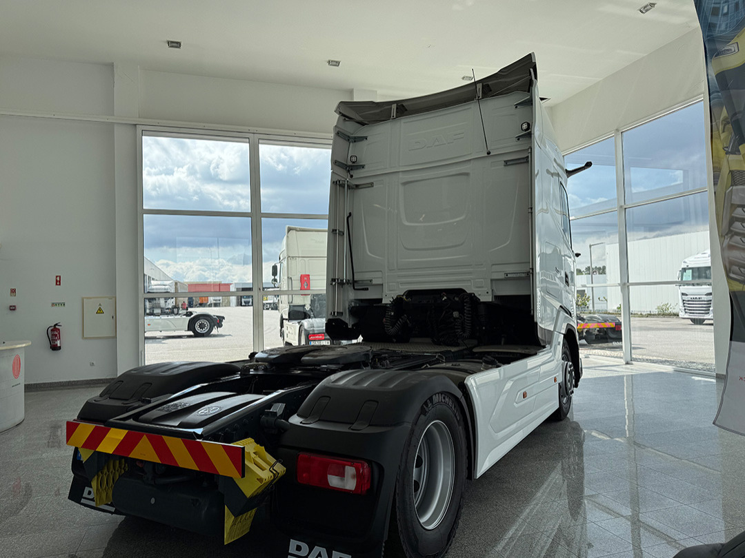 DAF XG 480 FT - وحدة جر: صورة 2 DAF XG 480 FT - وحدة جر: صورة 2