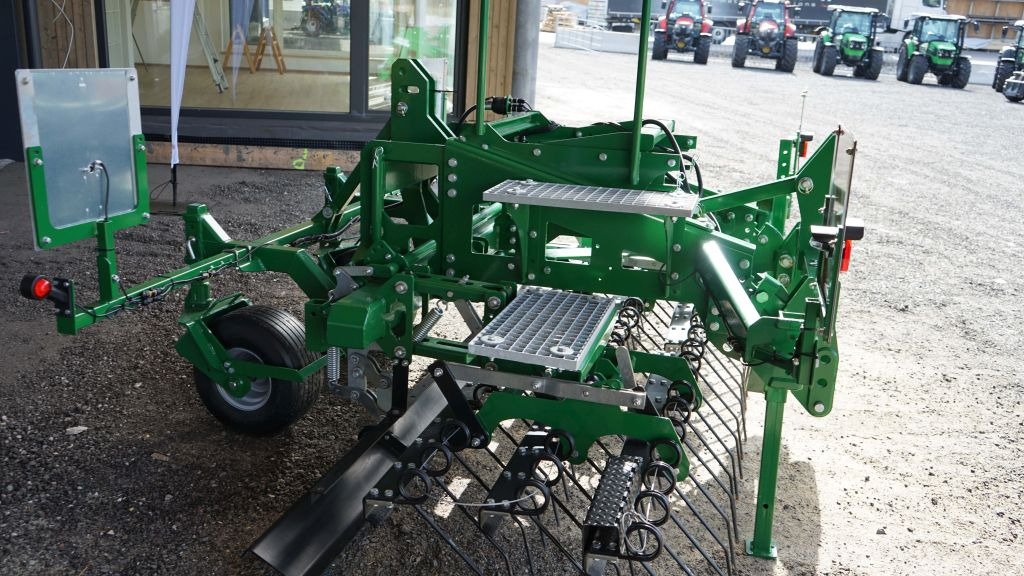 Düvelsdorf GREEN.RAKE expert 3 m (20608) - مشط العشب: صورة 5 Düvelsdorf GREEN.RAKE expert 3 m (20608) - مشط العشب: صورة 5