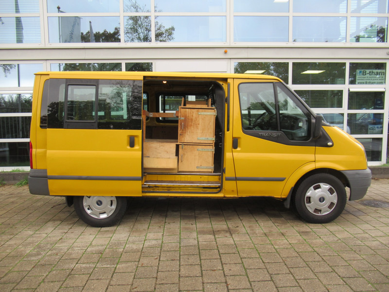 Ford Transit 140T330S 2.4 TDCI 103KW AWD 4x4 4WD - فان المدمجة: صورة 4 Ford Transit 140T330S 2.4 TDCI 103KW AWD 4x4 4WD - فان المدمجة: صورة 4