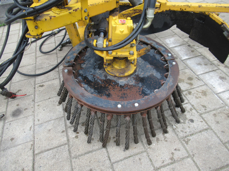 سياره كنس شوارع HWH RH-25315 Onkruidborstel Zwaar + HYDRO unit: صورة 10