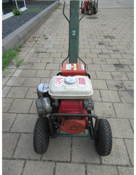 Honda Aggregaat 750 Generator 750W / 220V - مجموعة المولدات: صورة 4 Honda Aggregaat 750 Generator 750W / 220V - مجموعة المولدات: صورة 4