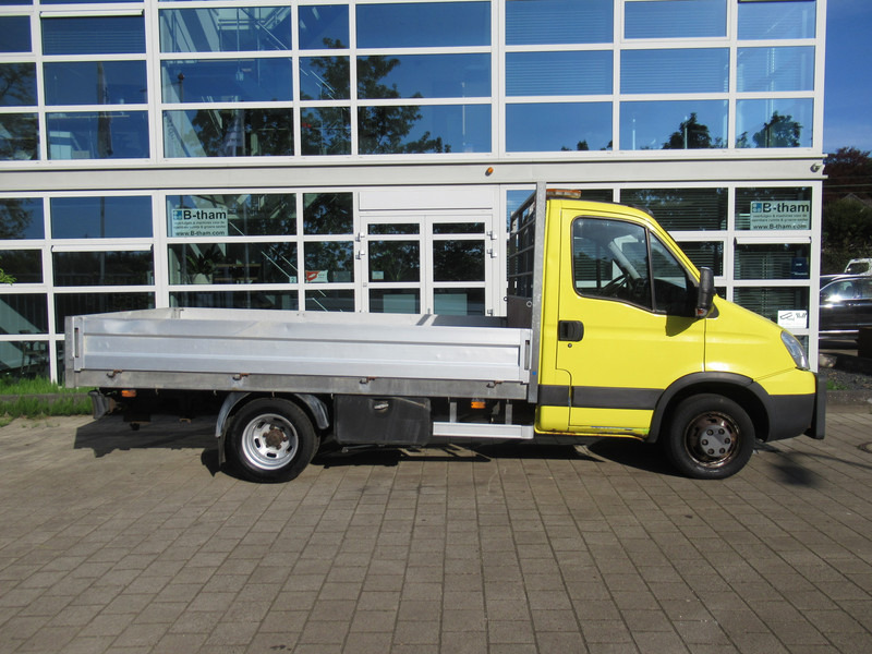 Iveco Daily 50C17 3.0D 125KW EEV 345 PickUp NIDO DIN - شاحنة مفتوحة: صورة 2 Iveco Daily 50C17 3.0D 125KW EEV 345 PickUp NIDO DIN - شاحنة مفتوحة: صورة 2