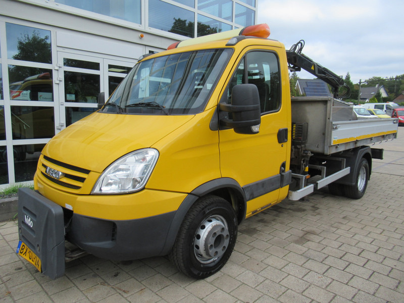 Iveco Daily 65C15 Kipper + HIAB 044 Kraan Kran Crane - قلاب صغير: صورة 2 Iveco Daily 65C15 Kipper + HIAB 044 Kraan Kran Crane - قلاب صغير: صورة 2