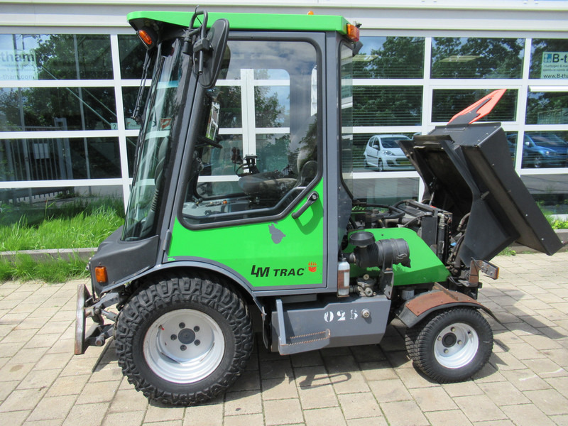 LM TRAC 286 4WD 4x4 AIRCO Werktuigdrager - سياره كنس شوارع: صورة 3 LM TRAC 286 4WD 4x4 AIRCO Werktuigdrager - سياره كنس شوارع: صورة 3