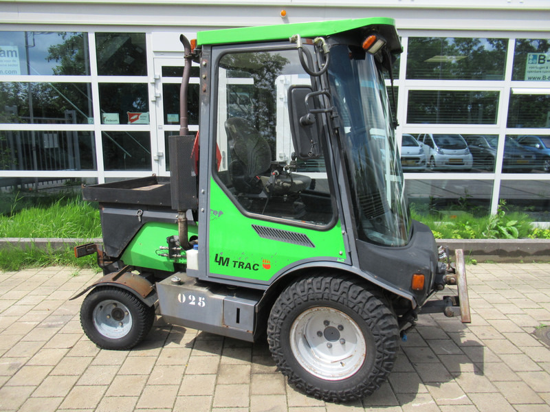 LM TRAC 286 4WD 4x4 AIRCO Werktuigdrager - سياره كنس شوارع: صورة 4 LM TRAC 286 4WD 4x4 AIRCO Werktuigdrager - سياره كنس شوارع: صورة 4