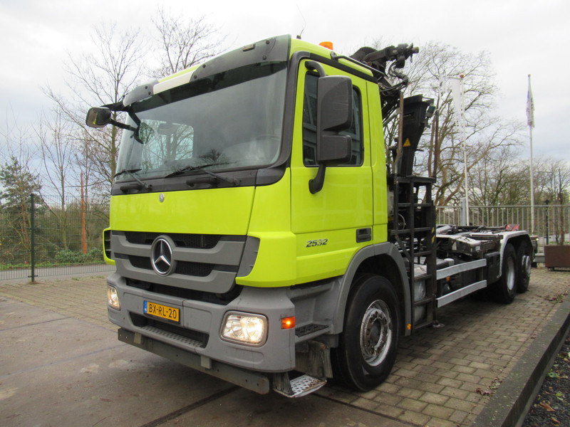 Mercedes-Benz ACTROS 2532 6x2 Palift T20 + Palfinger PK18002-EH Haak - Kraan - شاحنة ذات خطاف, شاحنة كرين: صورة 4 Mercedes-Benz ACTROS 2532 6x2 Palift T20 + Palfinger PK18002-EH Haak - Kraan - شاحنة ذات خطاف, شاحنة كرين: صورة 4