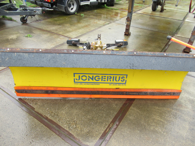 Meyer Jongerius Sneeuwploeg 12V Hydro unit - 215 CM - كاسحة ثلوج: صورة 2 Meyer Jongerius Sneeuwploeg 12V Hydro unit - 215 CM - كاسحة ثلوج: صورة 2
