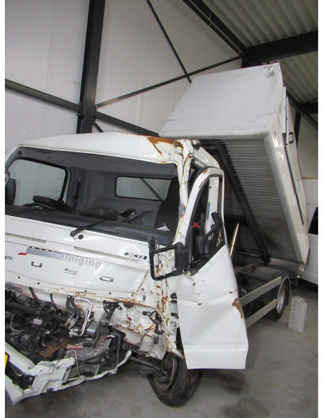Mitsubishi Canter FUSO 3C13 3.0 DI 280 Zijlader - قلاب صغير: صورة 2 Mitsubishi Canter FUSO 3C13 3.0 DI 280 Zijlader - قلاب صغير: صورة 2