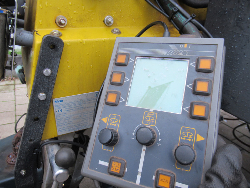 NIDO NIDO STRATOS B08L-15 AWALN-280 0,8M3 + 350 L. Zoutstrooier Salzstreuer Salzstreuer - مفرشة الرمل/ الملح: صورة 5 NIDO NIDO STRATOS B08L-15 AWALN-280 0,8M3 + 350 L. Zoutstrooier Salzstreuer Salzstreuer - مفرشة الرمل/ الملح: صورة 5