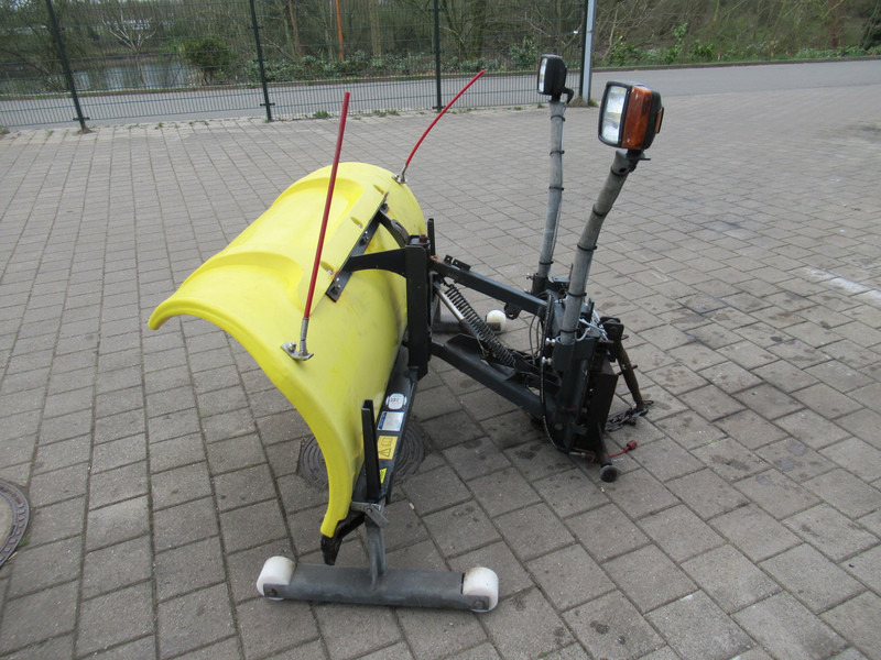 NIDO Schmidt SNK18 Hydraulische Sneeuw Schnee Snow - كاسحة ثلوج: صورة 4 NIDO Schmidt SNK18 Hydraulische Sneeuw Schnee Snow - كاسحة ثلوج: صورة 4