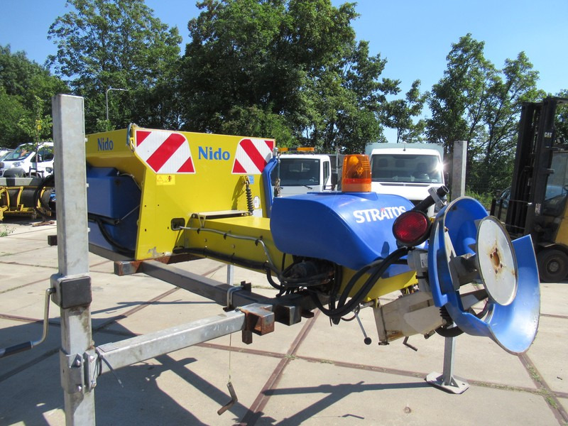 NIDO Stratos B06L-24 VCLN-350 Hydro zoutstrooier 0,6m3 + 350L - ماكينة تنظيف: صورة 5 NIDO Stratos B06L-24 VCLN-350 Hydro zoutstrooier 0,6m3 + 350L - ماكينة تنظيف: صورة 5