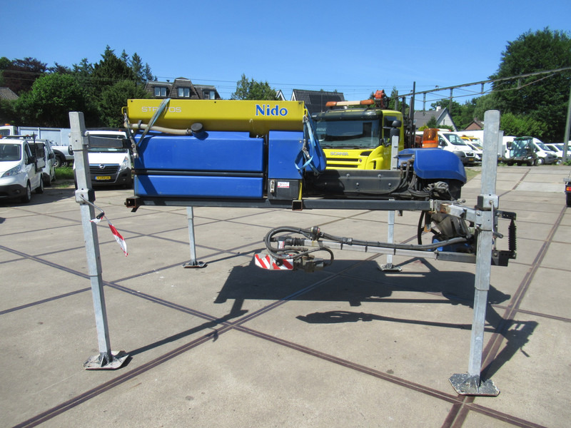 NIDO Stratos B08L-24 PCLN-350 Roto-power 0,8m3 + 350L Salzstreuer Saltspreader - مفرشة الرمل/ الملح: صورة 3 NIDO Stratos B08L-24 PCLN-350 Roto-power 0,8m3 + 350L Salzstreuer Saltspreader - مفرشة الرمل/ الملح: صورة 3