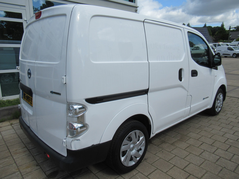 Nissan E-NV200 Optima 24KW/H - فان المدمجة, فان كهربائية: صورة 5 Nissan E-NV200 Optima 24KW/H - فان المدمجة, فان كهربائية: صورة 5