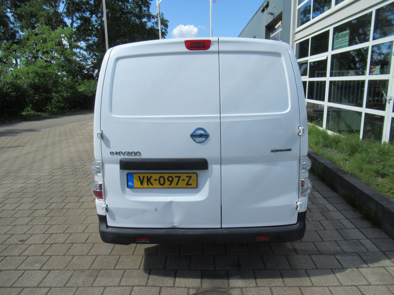 Nissan E-NV200 Optima 24KW/H - فان المدمجة, فان كهربائية: صورة 4 Nissan E-NV200 Optima 24KW/H - فان المدمجة, فان كهربائية: صورة 4