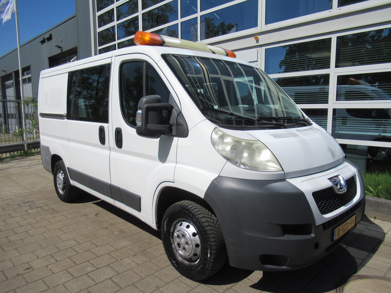 Peugeot Boxer 330 2.2 HDI 96KW L1H P+ DOKA Dubbelcabine AIRCO - فان المدمجة, الشاحنات الصغيرة كابينة مزدوجة: صورة 3 Peugeot Boxer 330 2.2 HDI 96KW L1H P+ DOKA Dubbelcabine AIRCO - فان المدمجة, الشاحنات الصغيرة كابينة مزدوجة: صورة 3