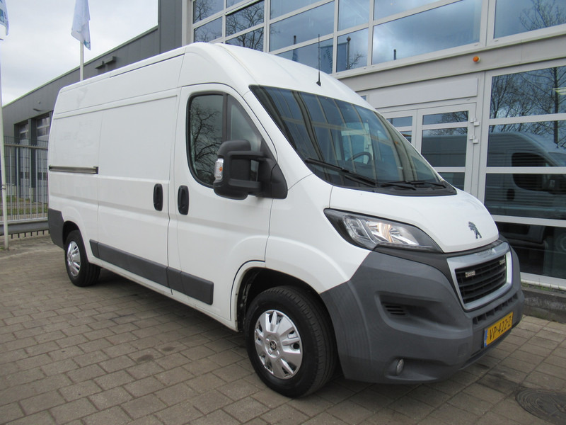 Peugeot Boxer 330 2.2 HDI 96KW L2H2 XR Airco Klima Flitsers - فان المدمجة: صورة 4 Peugeot Boxer 330 2.2 HDI 96KW L2H2 XR Airco Klima Flitsers - فان المدمجة: صورة 4