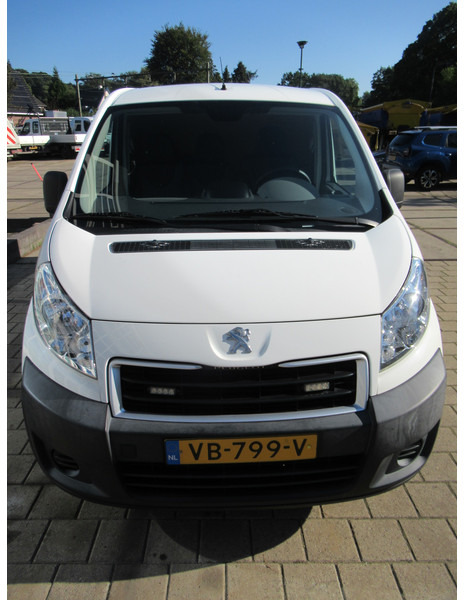 Peugeot Expert 227 1.6 HDI L1H1 P+ 3-zit ! Top Staat ! AIRCO - فان المدمجة: صورة 5 Peugeot Expert 227 1.6 HDI L1H1 P+ 3-zit ! Top Staat ! AIRCO - فان المدمجة: صورة 5