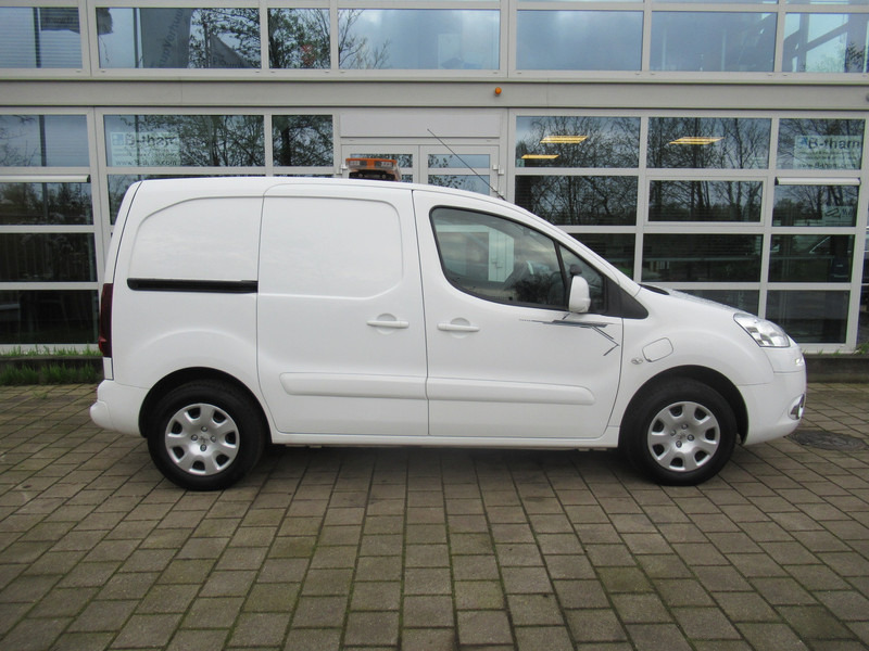 Peugeot Partner Full Electric Venturi Origin 3-Zit / Seat - فان المدمجة, فان كهربائية: صورة 2 Peugeot Partner Full Electric Venturi Origin 3-Zit / Seat - فان المدمجة, فان كهربائية: صورة 2
