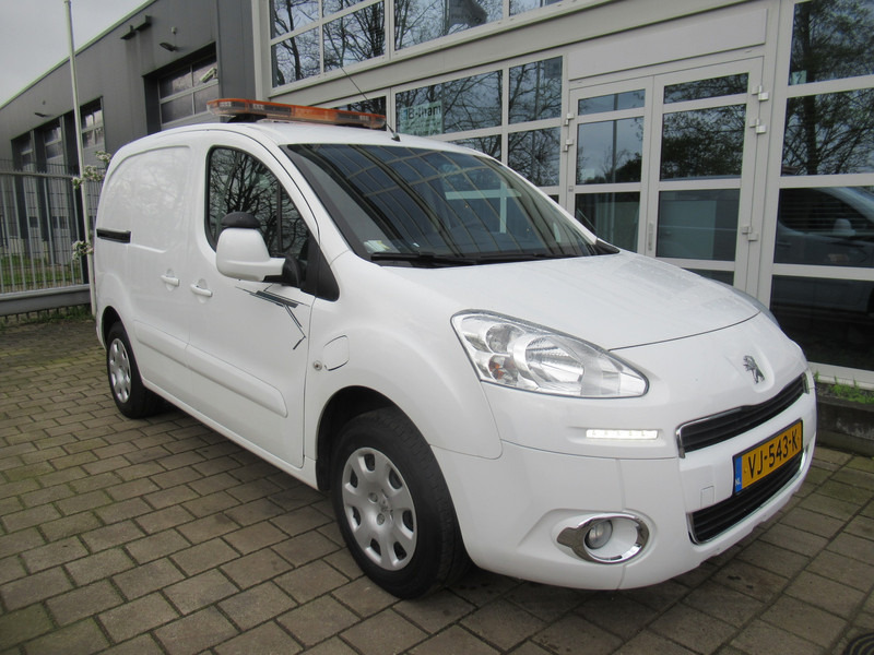 Peugeot Partner Full Electric Venturi Origin 3-Zit / Seat - فان المدمجة, فان كهربائية: صورة 4 Peugeot Partner Full Electric Venturi Origin 3-Zit / Seat - فان المدمجة, فان كهربائية: صورة 4