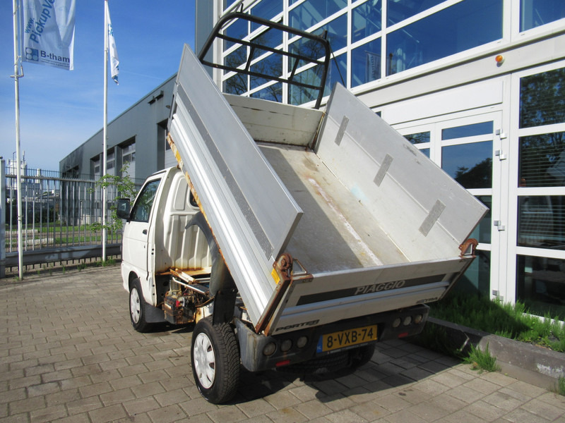 Piaggio Porter 1.3 Kipper SL Extra - قلاب صغير: صورة 5 Piaggio Porter 1.3 Kipper SL Extra - قلاب صغير: صورة 5