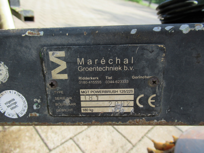 سياره كنس شوارع ROBERINE 1503 - 628 4WD Onkruidborstelmachine: صورة 12 سياره كنس شوارع ROBERINE 1503 - 628 4WD Onkruidborstelmachine: صورة 12