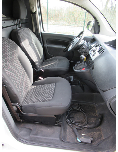 Interior photo 1: فان المدمجة, فان كهربائية Renault Kangoo Express Z.e Accu eigendom / Battery OWNED