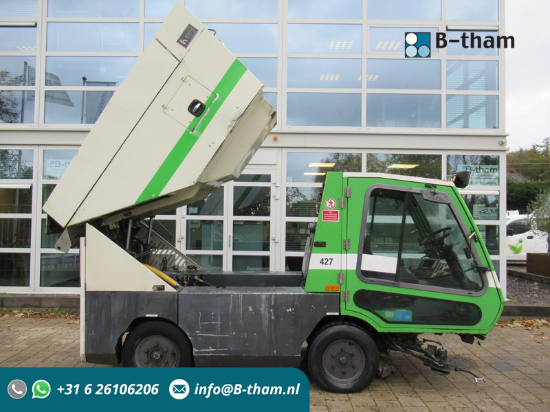 TENNANT HMF 214 Veegmachine, DEFECT / FOR PARTS - سياره كنس شوارع: صورة 1 TENNANT HMF 214 Veegmachine, DEFECT / FOR PARTS - سياره كنس شوارع: صورة 1