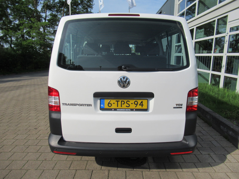 Volkswagen Transporter Kombi T5 2.0 TDI 62KW L2H1 Comf. 9-Personen - حافلة صغيرة, ميكروباص: صورة 4 Volkswagen Transporter Kombi T5 2.0 TDI 62KW L2H1 Comf. 9-Personen - حافلة صغيرة, ميكروباص: صورة 4