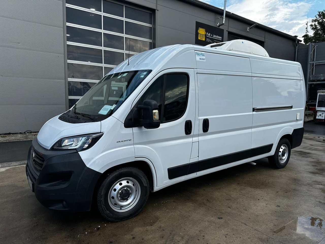 Fiat Ducato Isberg Pharma-Kühler -30°C/4°C/22°C - شاحنة مُبرّدة للتوصيل: صورة 1 Fiat Ducato Isberg Pharma-Kühler -30°C/4°C/22°C - شاحنة مُبرّدة للتوصيل: صورة 1