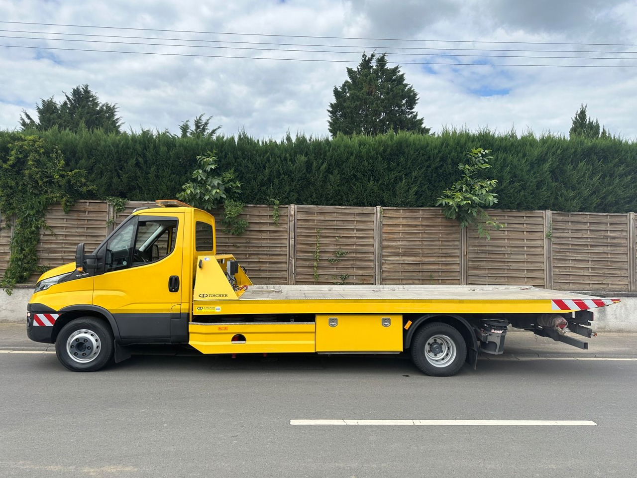 Iveco Daily 70c18 Schiebeplateau/Seilwinde/Klima - شاحنة سحب: صورة 2 Iveco Daily 70c18 Schiebeplateau/Seilwinde/Klima - شاحنة سحب: صورة 2