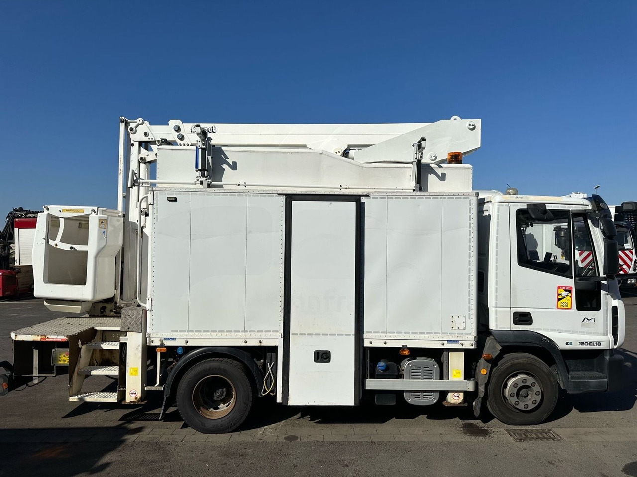 Iveco EuroCargo 120E18 + COMET 151TAL*Steiger - منصة تلسكوبية محمولة على شاحنة: صورة 2 Iveco EuroCargo 120E18 + COMET 151TAL*Steiger - منصة تلسكوبية محمولة على شاحنة: صورة 2