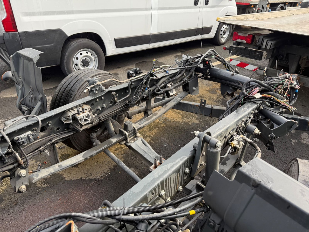 Iveco Eurocargo 110EL250 Unfallchassis - شاحنة نقل سيارات شاحنة: صورة 3 Iveco Eurocargo 110EL250 Unfallchassis - شاحنة نقل سيارات شاحنة: صورة 3