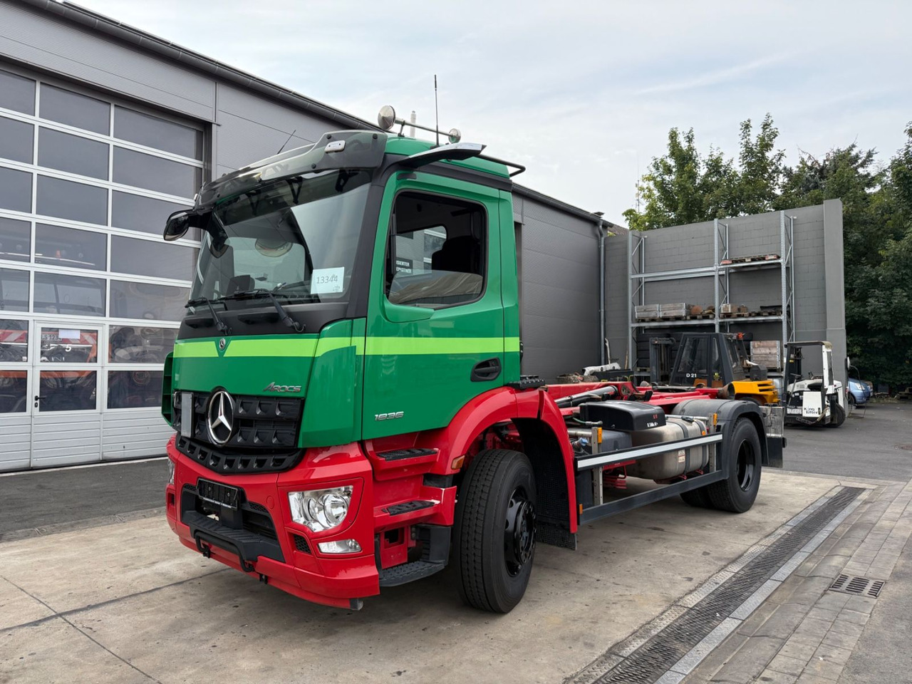 Mercedes-Benz Arocs 1836/10,7L/Hiab Ultima 14S/4x2/Autom./Top - شاحنة ذات خطاف: صورة 1 Mercedes-Benz Arocs 1836/10,7L/Hiab Ultima 14S/4x2/Autom./Top - شاحنة ذات خطاف: صورة 1