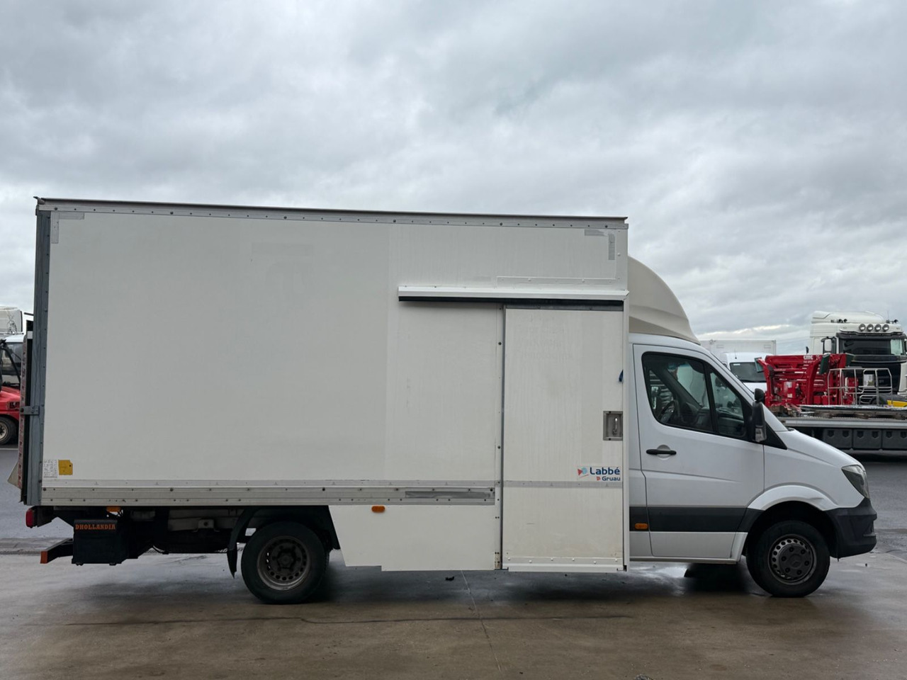 Mercedes-Benz Sprinter II 516 Cdi Koffer / Lbw. / Automatik - شاحنة مغلقة الصندوق: صورة 4 Mercedes-Benz Sprinter II 516 Cdi Koffer / Lbw. / Automatik - شاحنة مغلقة الصندوق: صورة 4