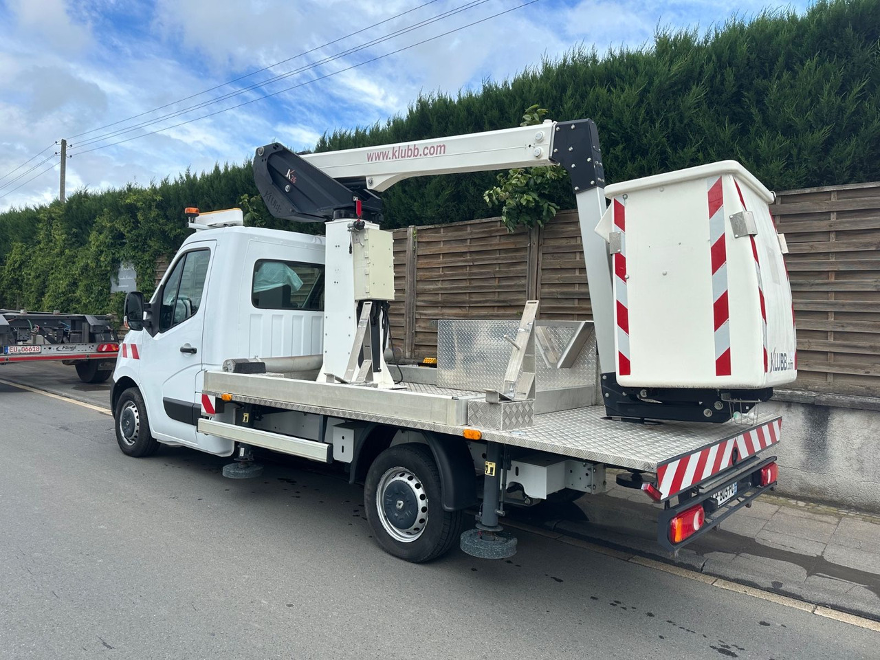 Renault Master III Steiger/11,2m/3,5t/Klubb K26/Klima - منصة تلسكوبية محمولة على شاحنة: صورة 4 Renault Master III Steiger/11,2m/3,5t/Klubb K26/Klima - منصة تلسكوبية محمولة على شاحنة: صورة 4