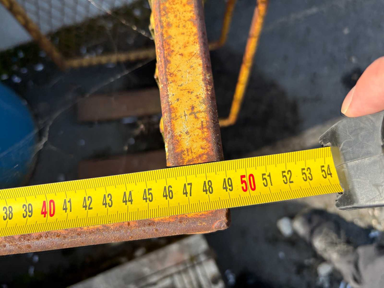 Brick lift - معدات البناء: صورة 5 Brick lift - معدات البناء: صورة 5