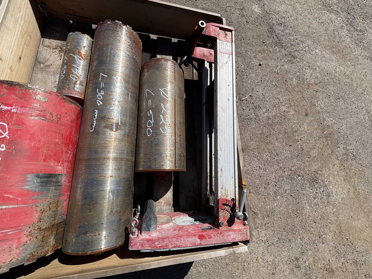 Drilling equipment accessories - الأدوات والمعدات: صورة 5 Drilling equipment accessories - الأدوات والمعدات: صورة 5