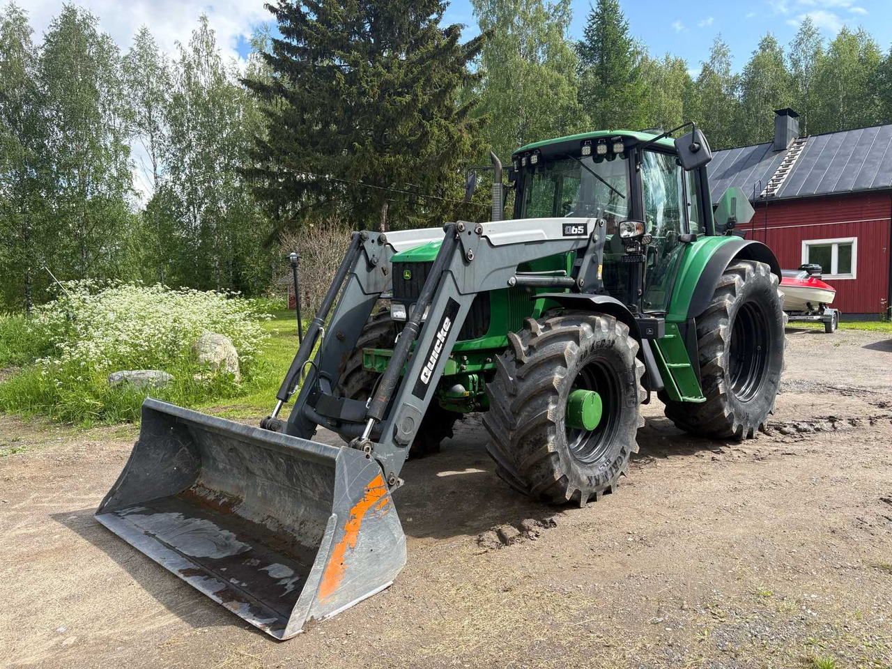 Tractor John Deere 6620 AutoPowr - جرار: صورة 1 Tractor John Deere 6620 AutoPowr - جرار: صورة 1